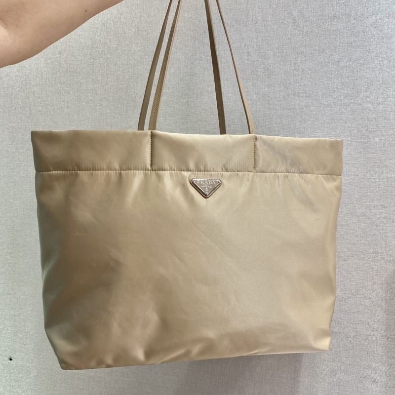 Pra*a tote bags